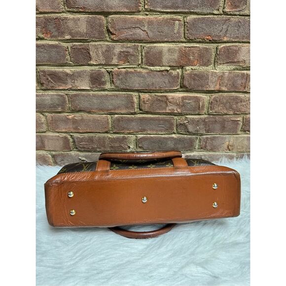 LOUIS VUITTON Authentic Monogram Sac Weekend Bag - Picture 4 of 13